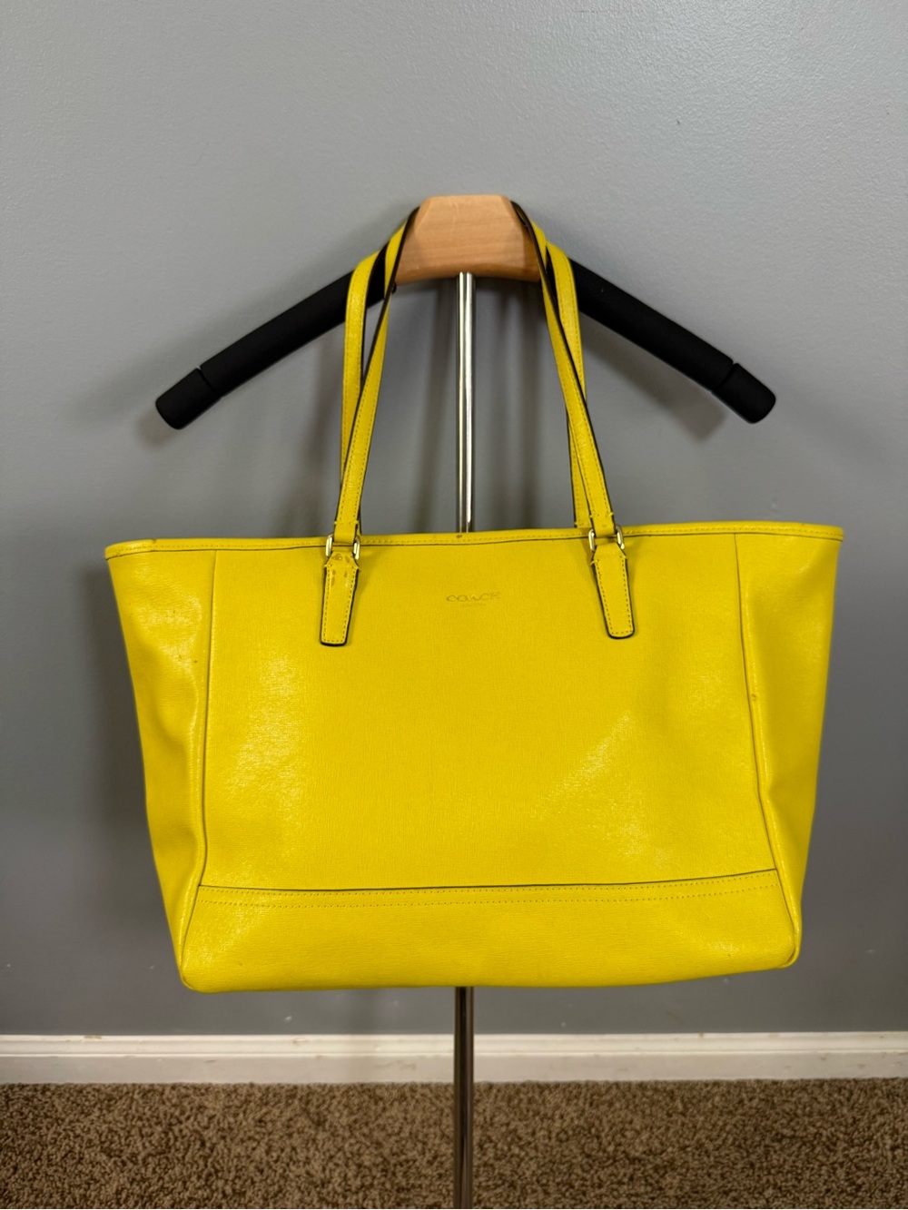Coach City Leather Tote Bright Yellow *flawed*